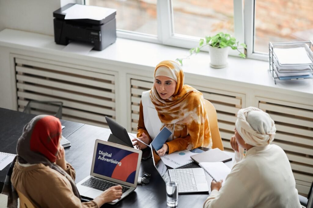 Top 7 Affiliate Marketing Platforms for Beginners in 2025